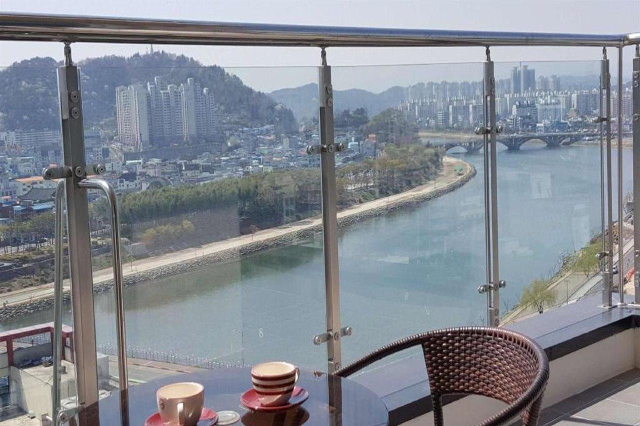 Golden Tulip Essential Namgang Otel Jinju Dış mekan fotoğraf