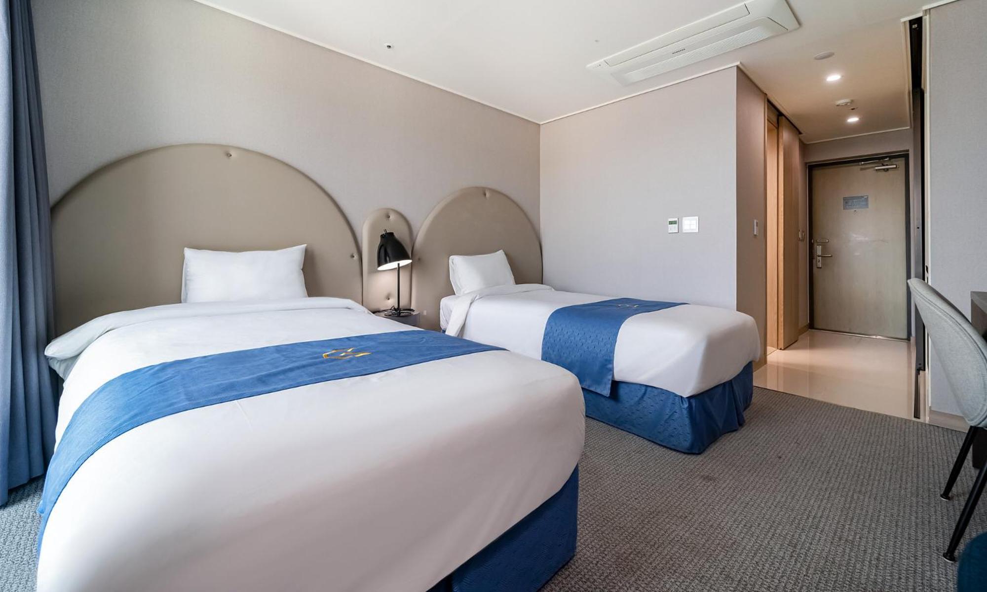 Golden Tulip Essential Namgang Otel Jinju Dış mekan fotoğraf