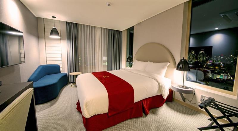 Golden Tulip Essential Namgang Otel Jinju Dış mekan fotoğraf